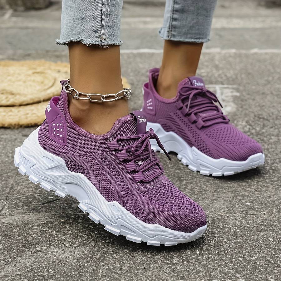 Women S Sneakers Color White Sizeuk 7