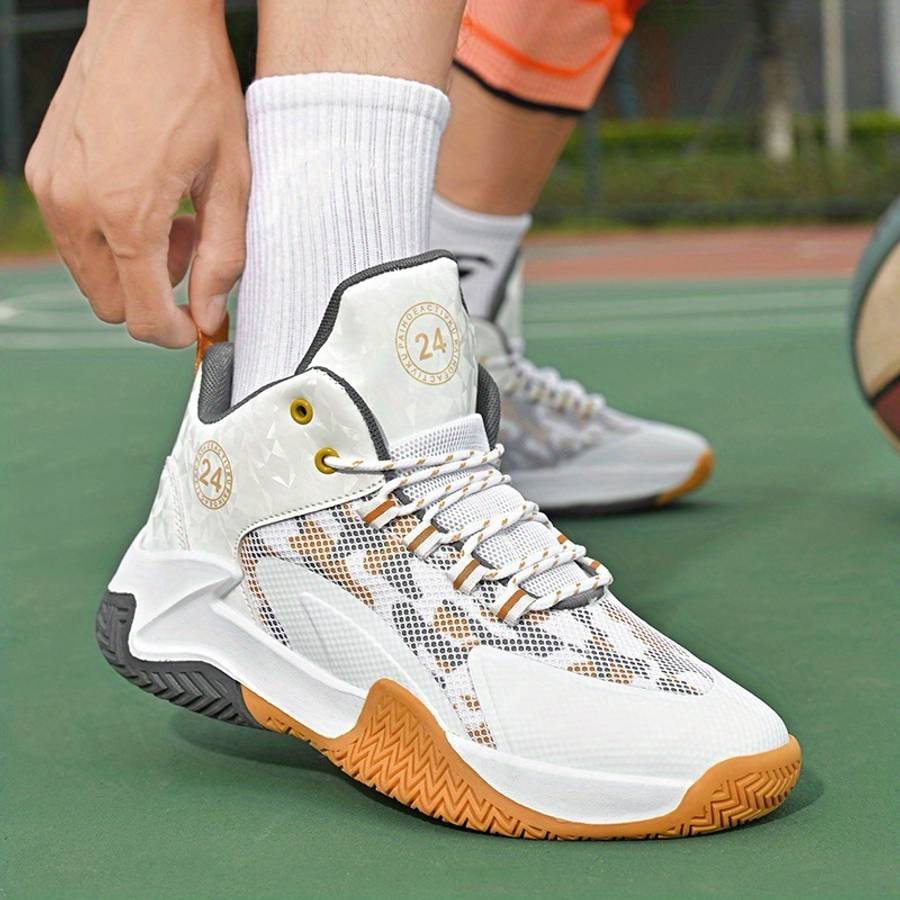Basketball Shoes Color White Golden Sizeuk 10