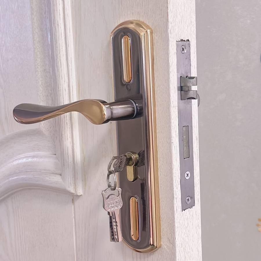 Lock Color Alloy