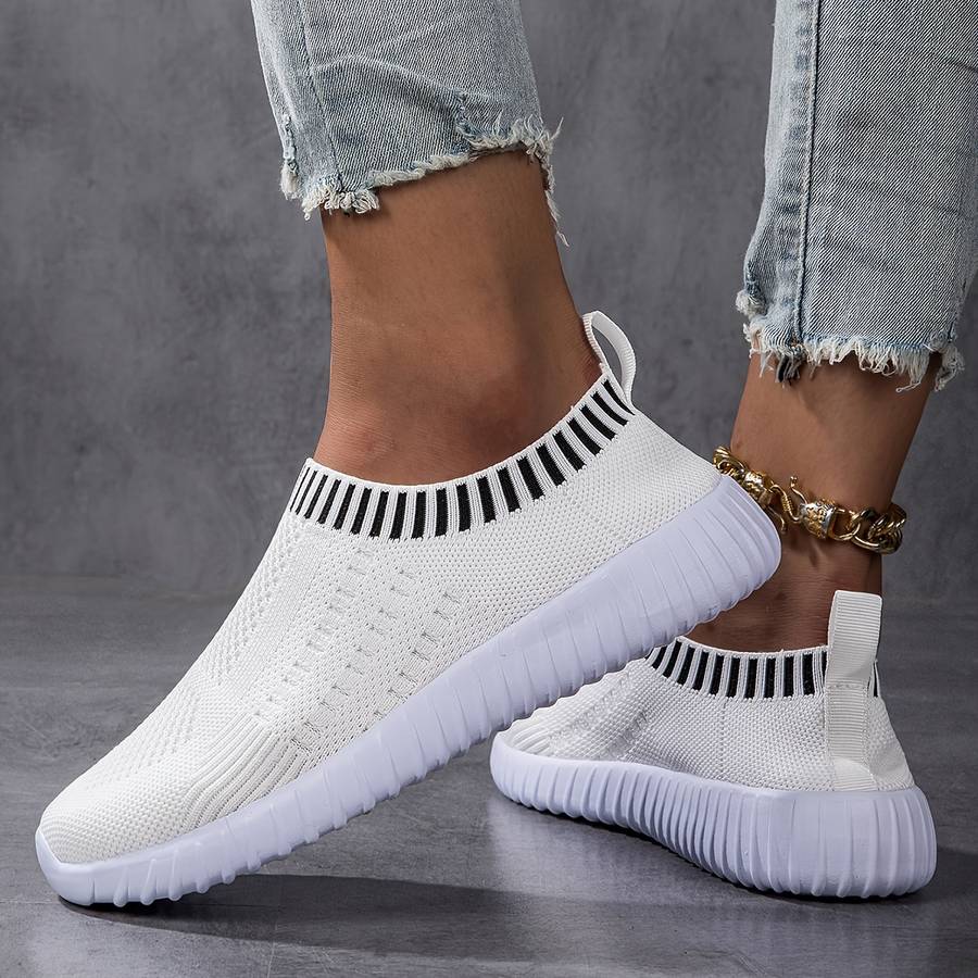Women S Sneakers Color Red Sizeuk 9
