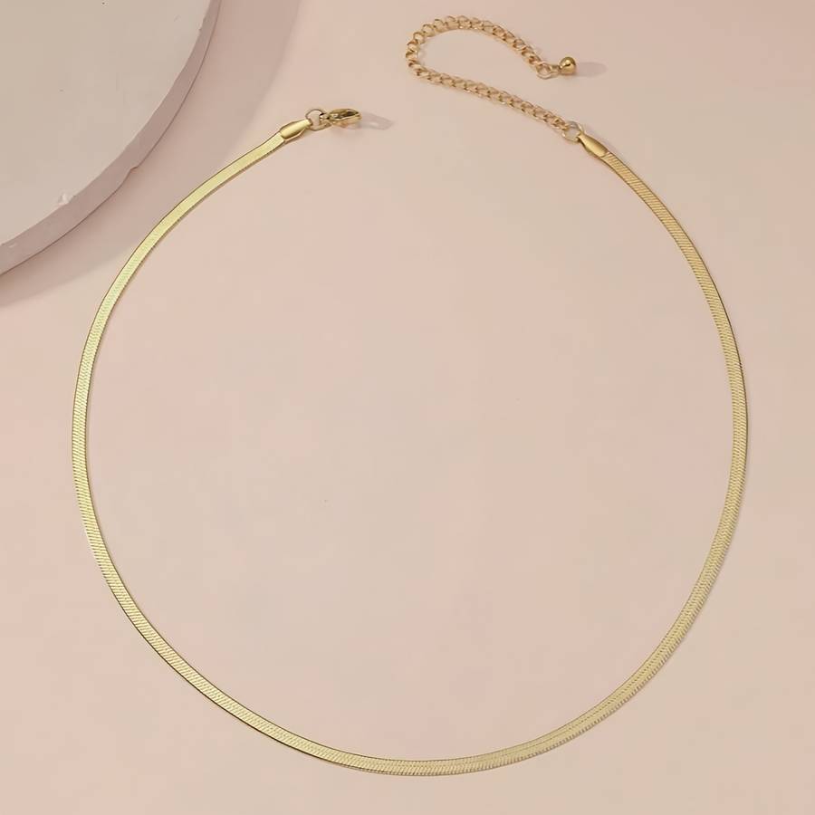 Minimalist Silver Plated Women Minimalist Flat Snake Bone Necklace Clubwear