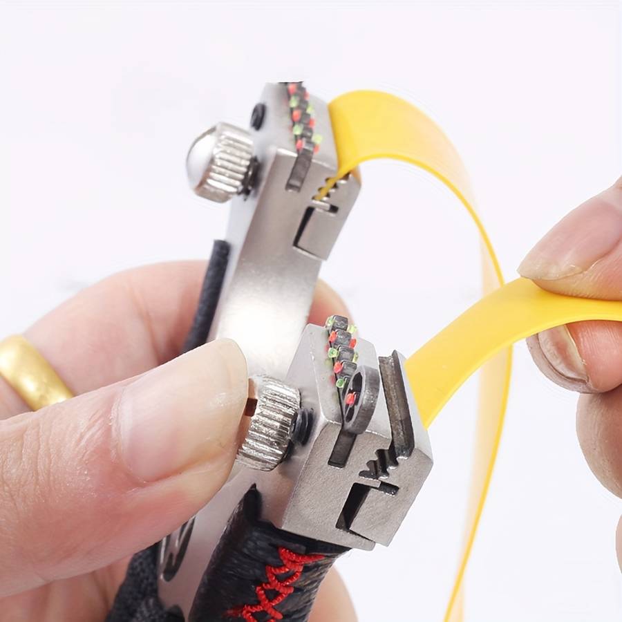 Slingshot Color Star Aluminum Alloy Slingshot  Add  2 Rubber Bands 100 Mud Balls