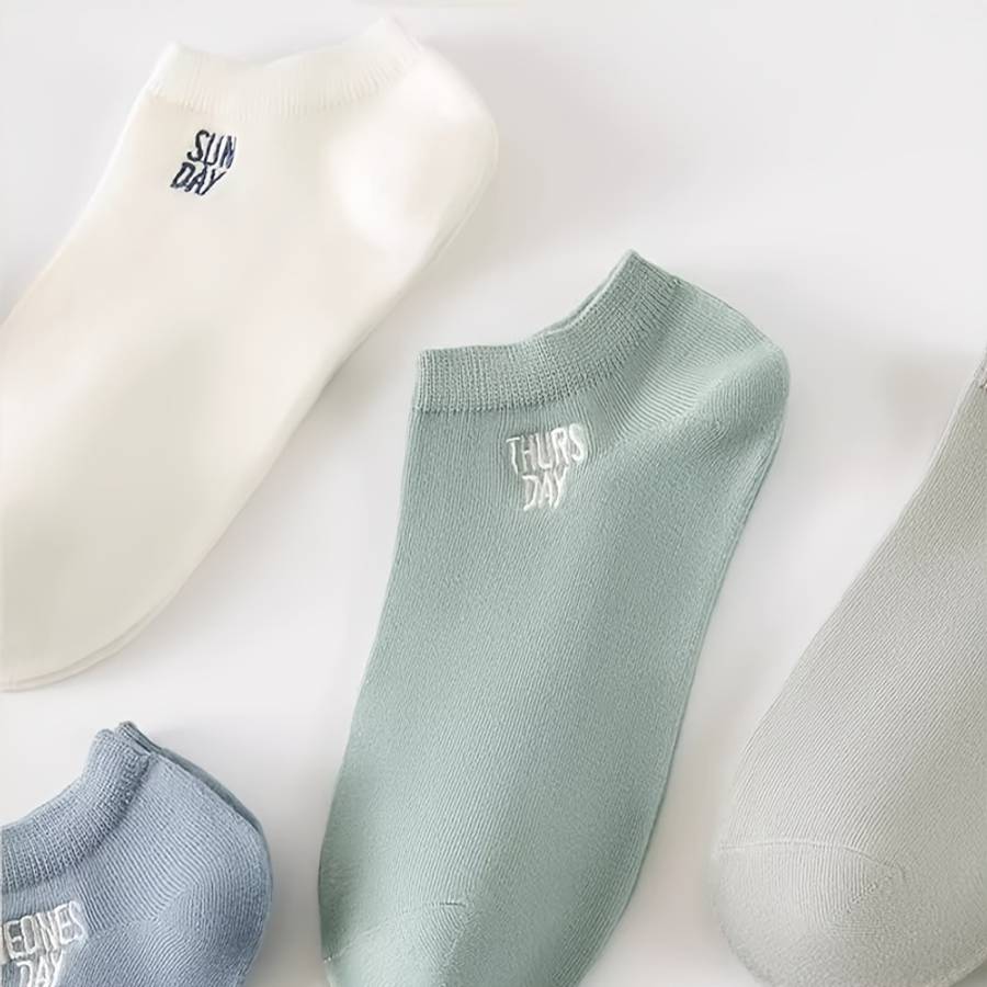 7 Pairs One Size Of Mixed Colors High Elastic Socks