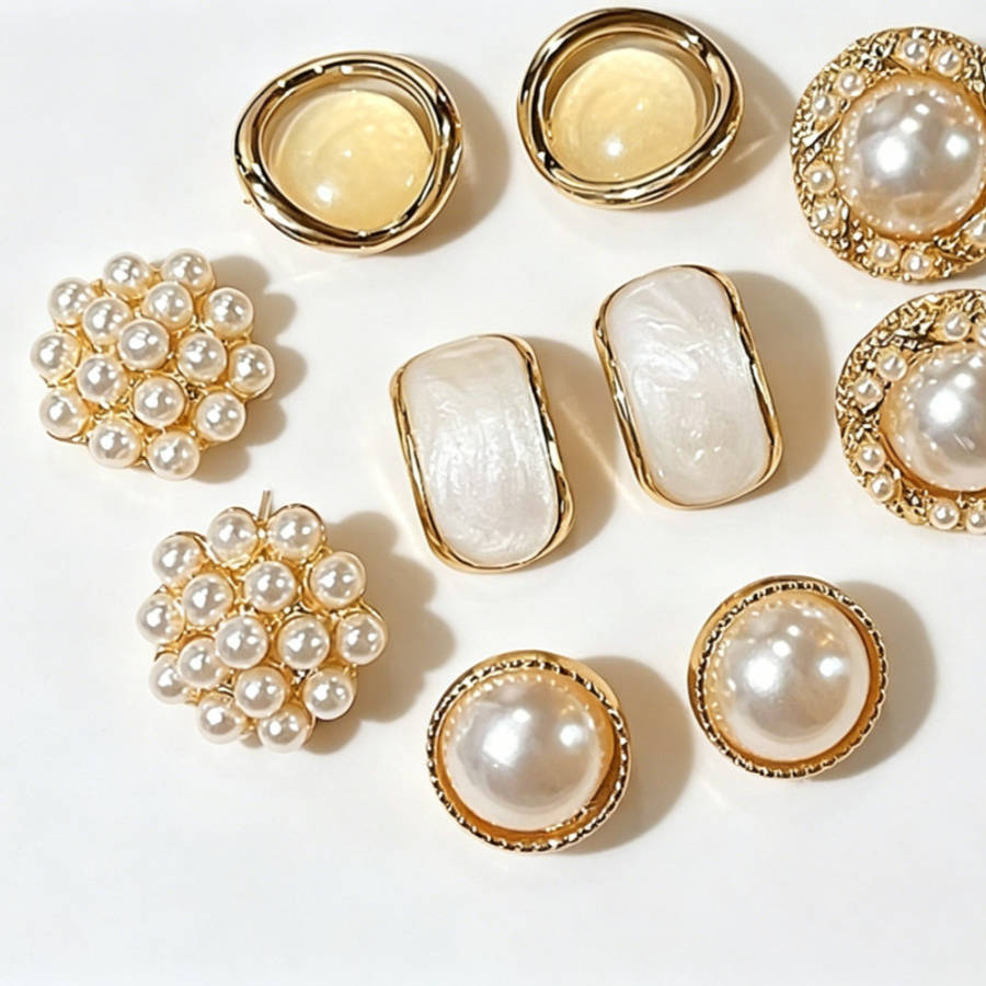 Women S Earrings Color Golden