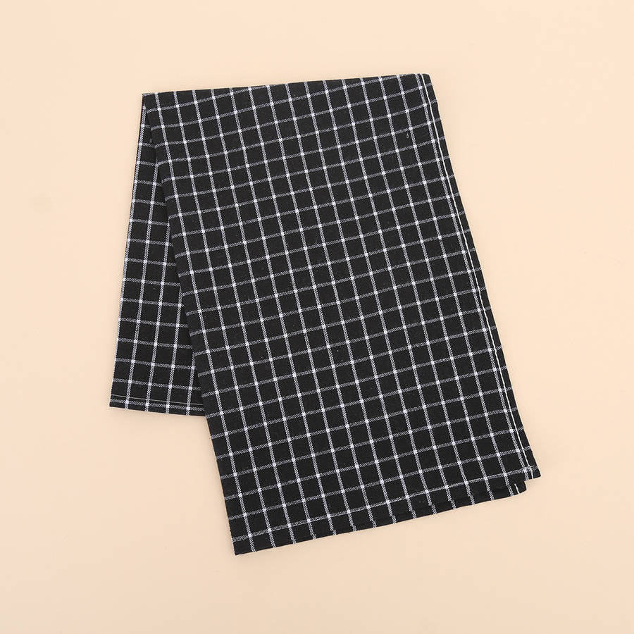 Rag Items  Black Background Black Grid