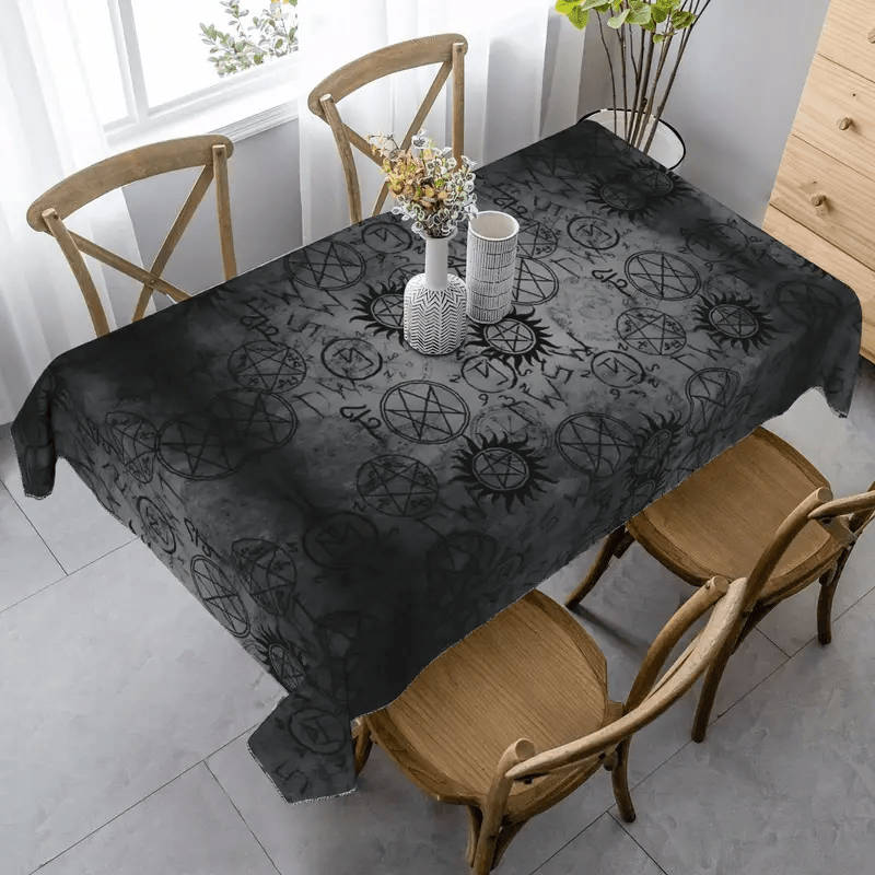 Halloween tablecloth decoration size 140 x 260cm or 55 x 102inch