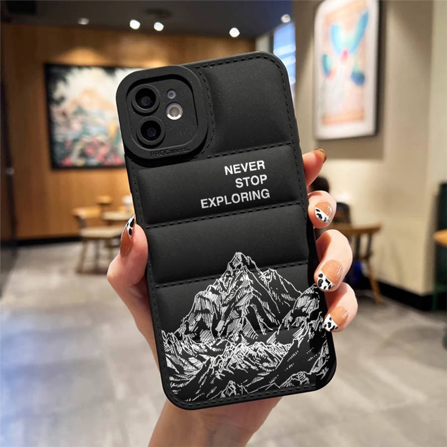 1Pc Black For iPhone 14 Fashion Puffer Design Phone Case