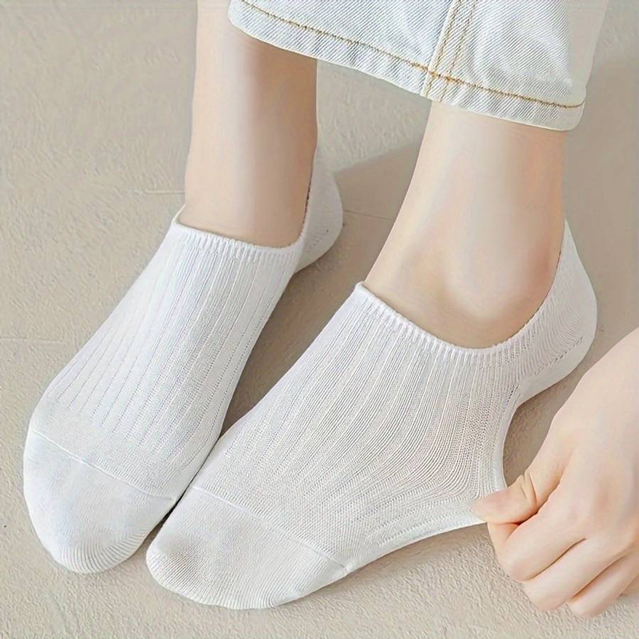 Women S Socks Color White Size Onesize