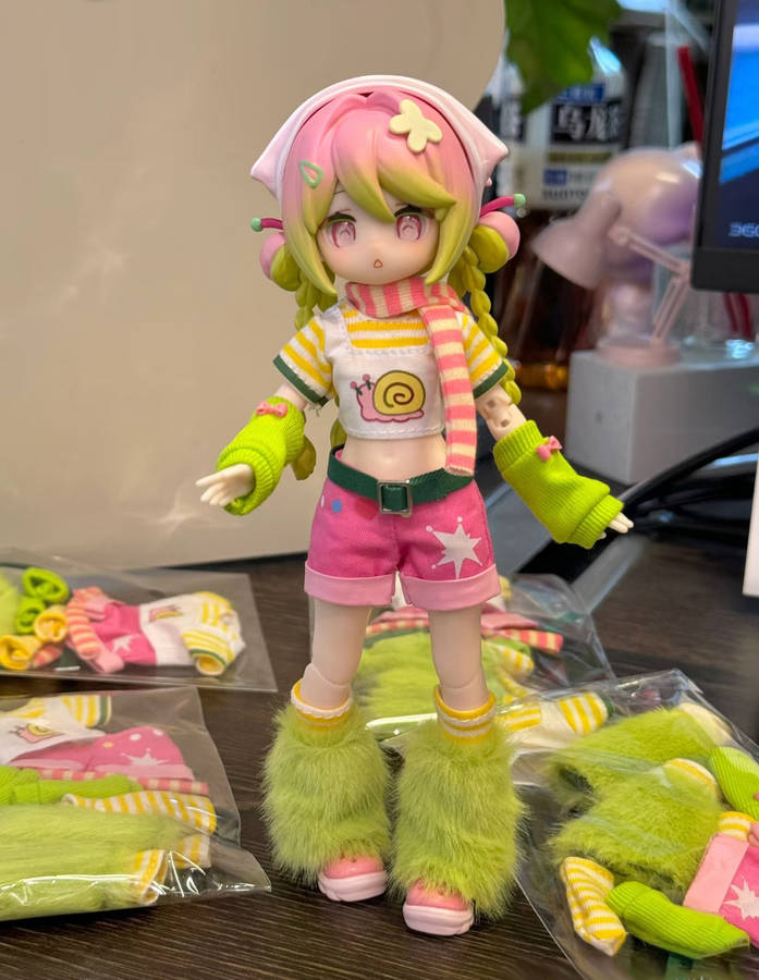 Toy Dolls color Only One Box 1PC