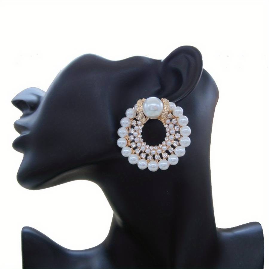 Women S Earrings Color Golden