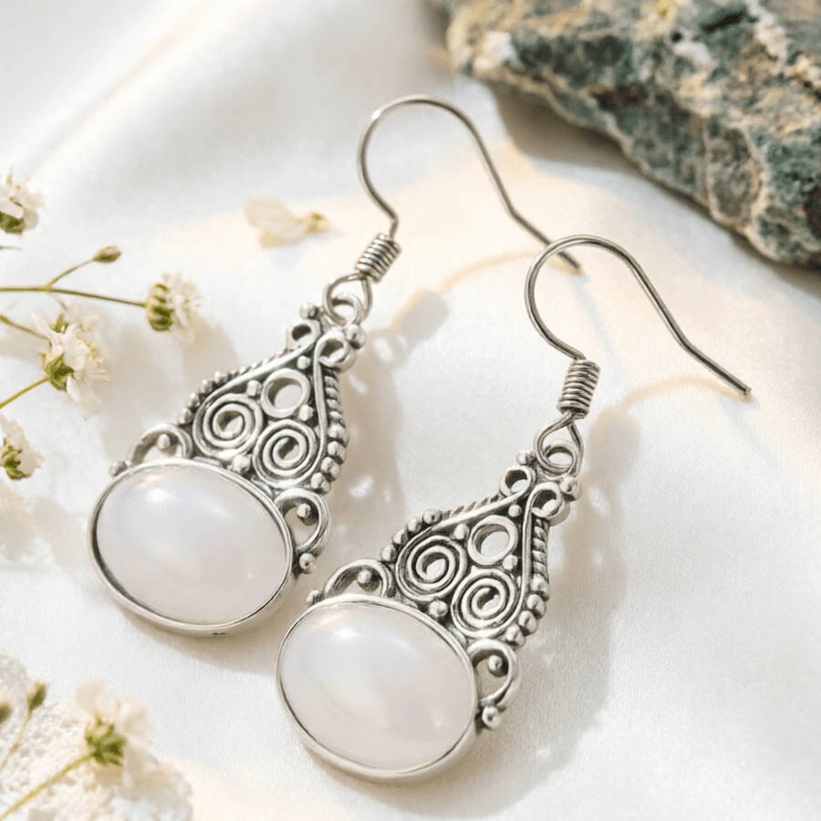 Women S Earrings Color Silvery