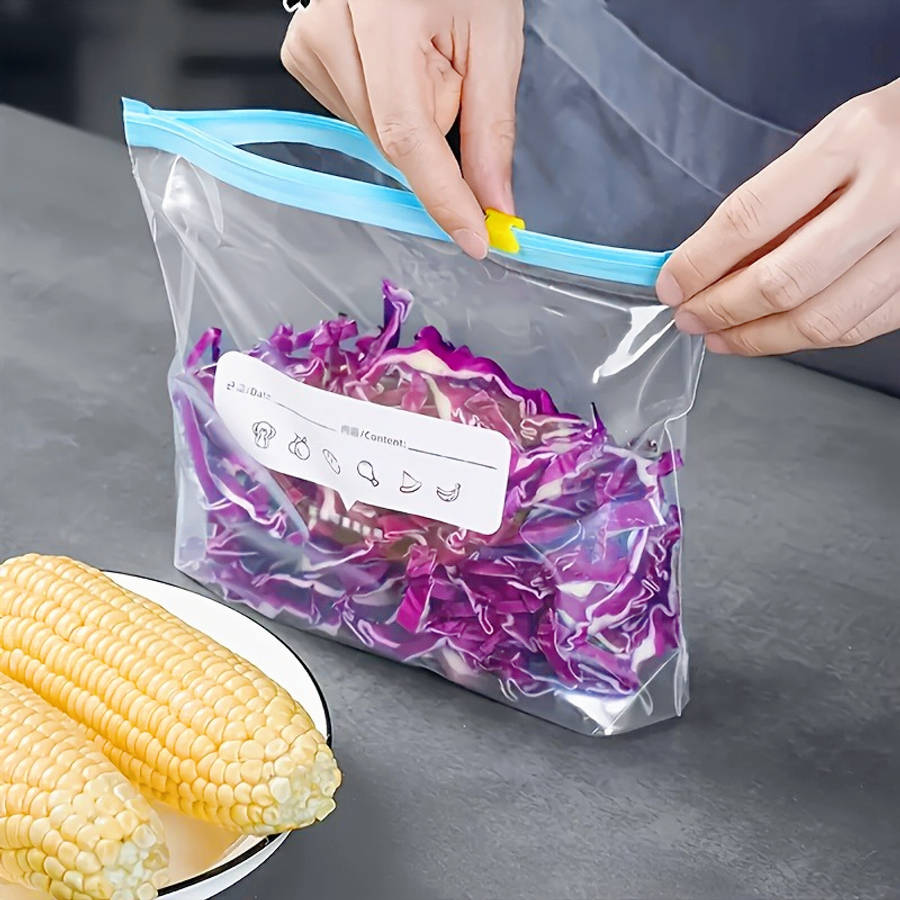 Food Storage Bags Color 4 Large  5 Medium  4 Small  13 Pieces