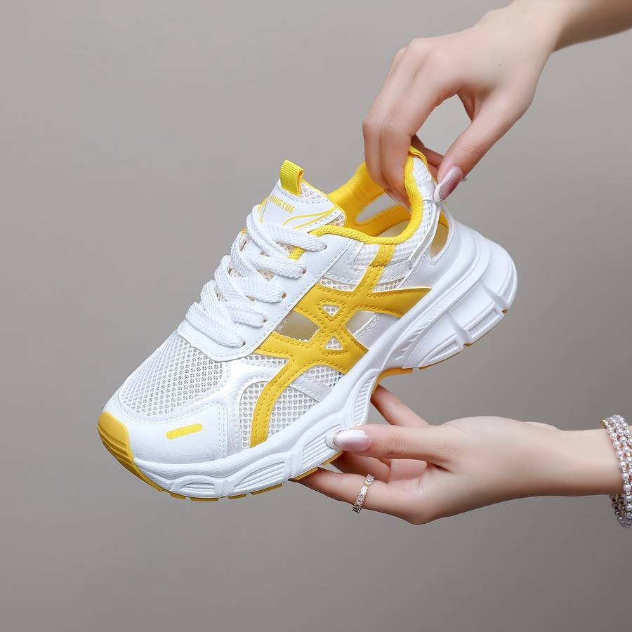 Women S Sneakers Color White Sizeuk 5