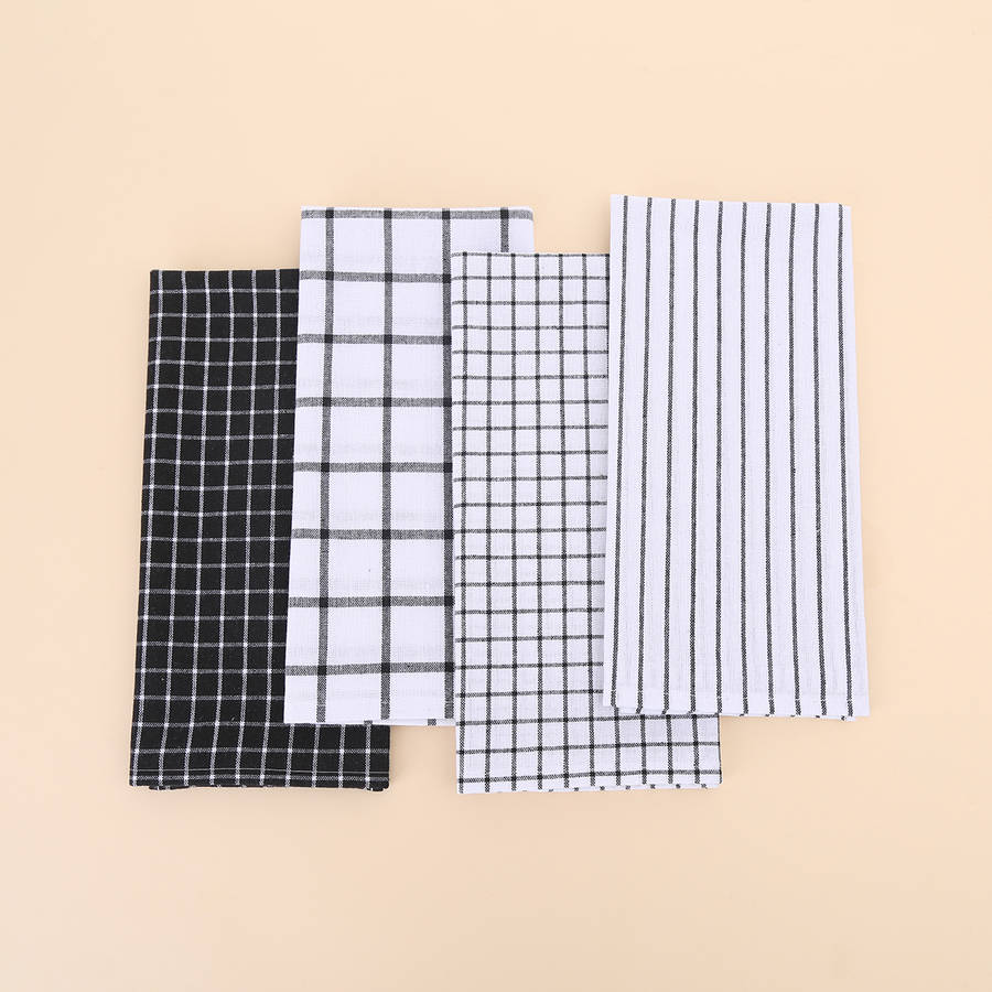 Rag Items  Black Background Black Grid