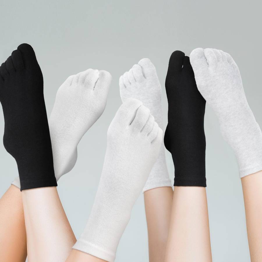 Women S Socks Color 2 White 1 Black