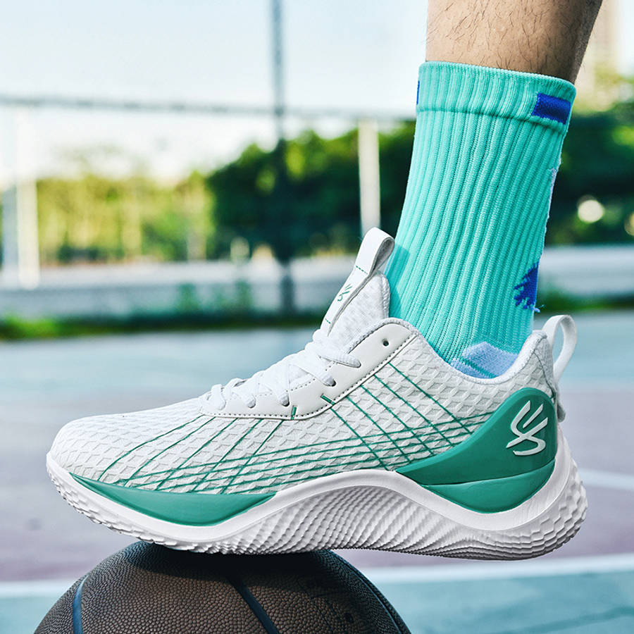Basketball Shoes Color Purple Green Sizeuk 6