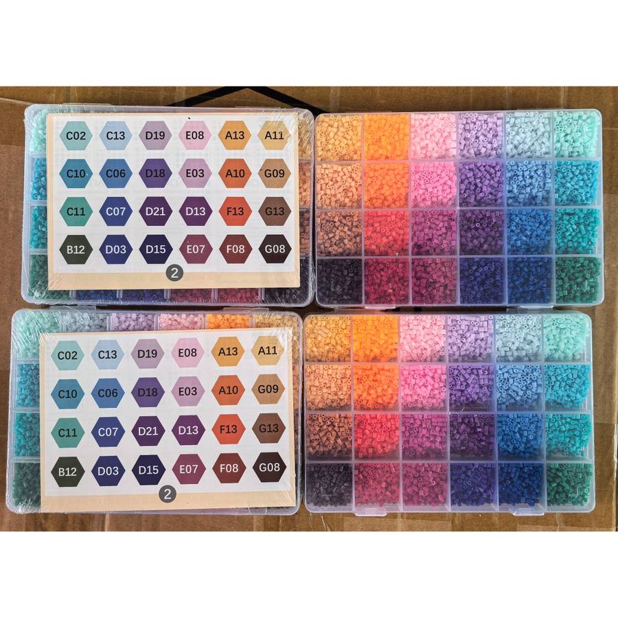 Perler Bead Set 4 Piece Set Color No. 5