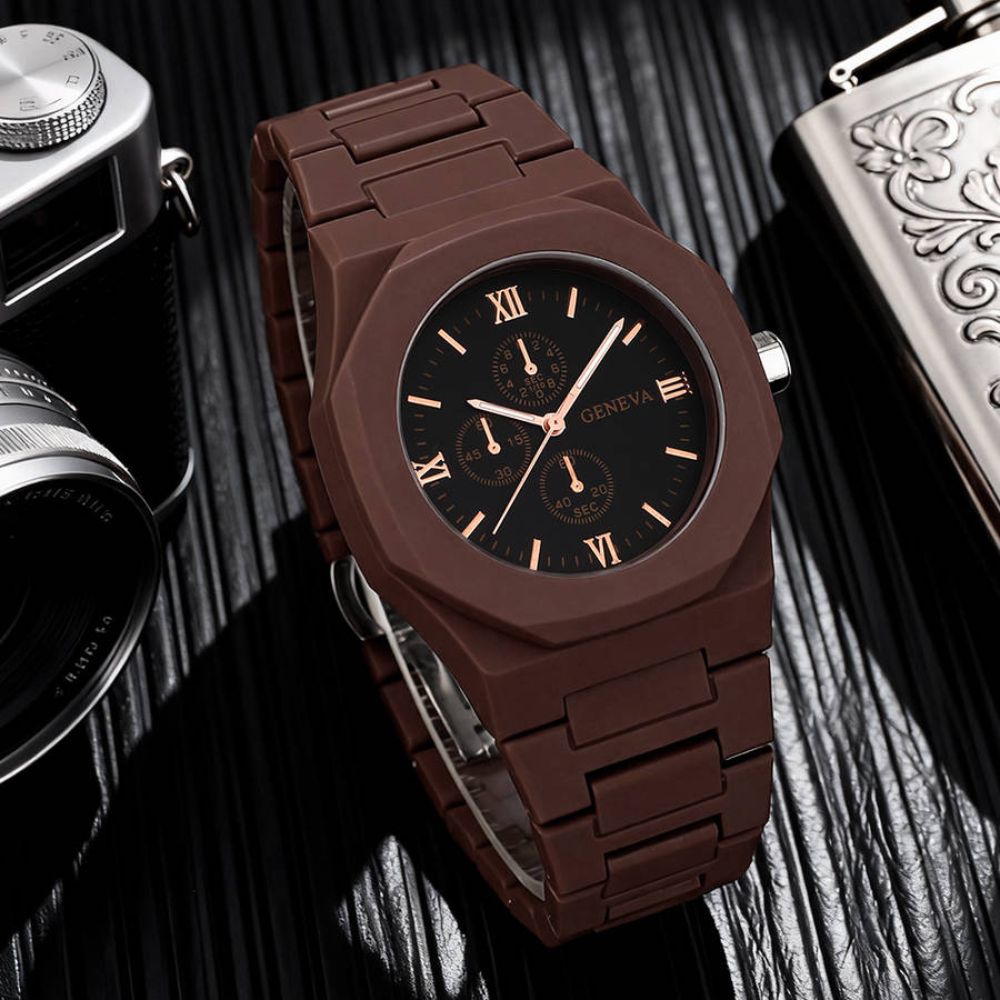4Pcs Premium New Stylish Men Plastic Strap Quartz Wristwatch Perfect For