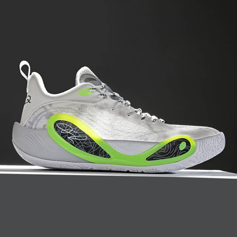 Basketball Shoes Color White And Green Sizeuk 4.5