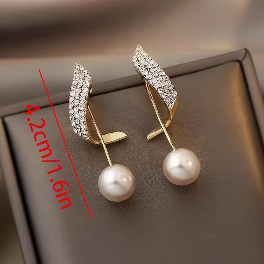 Women S Earrings Color Golden