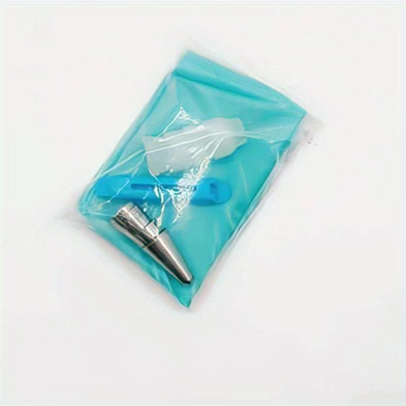 Professional Cake Decorating Head Color Green 14 Piece Piping Nozzle Set