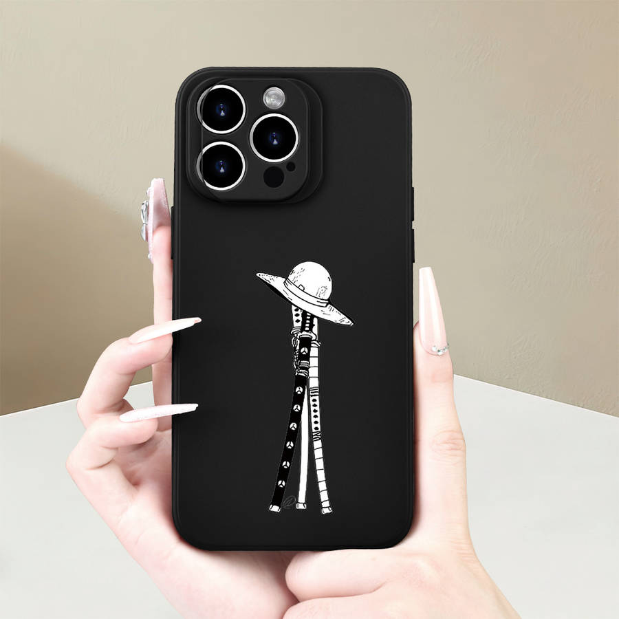 1Pc Black For iPhone 13 Pro Weapons And Straw Hat Phone Case
