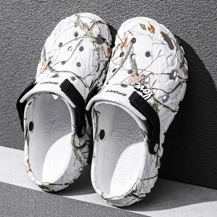 Sandals Color White Size Uk 8 Wide