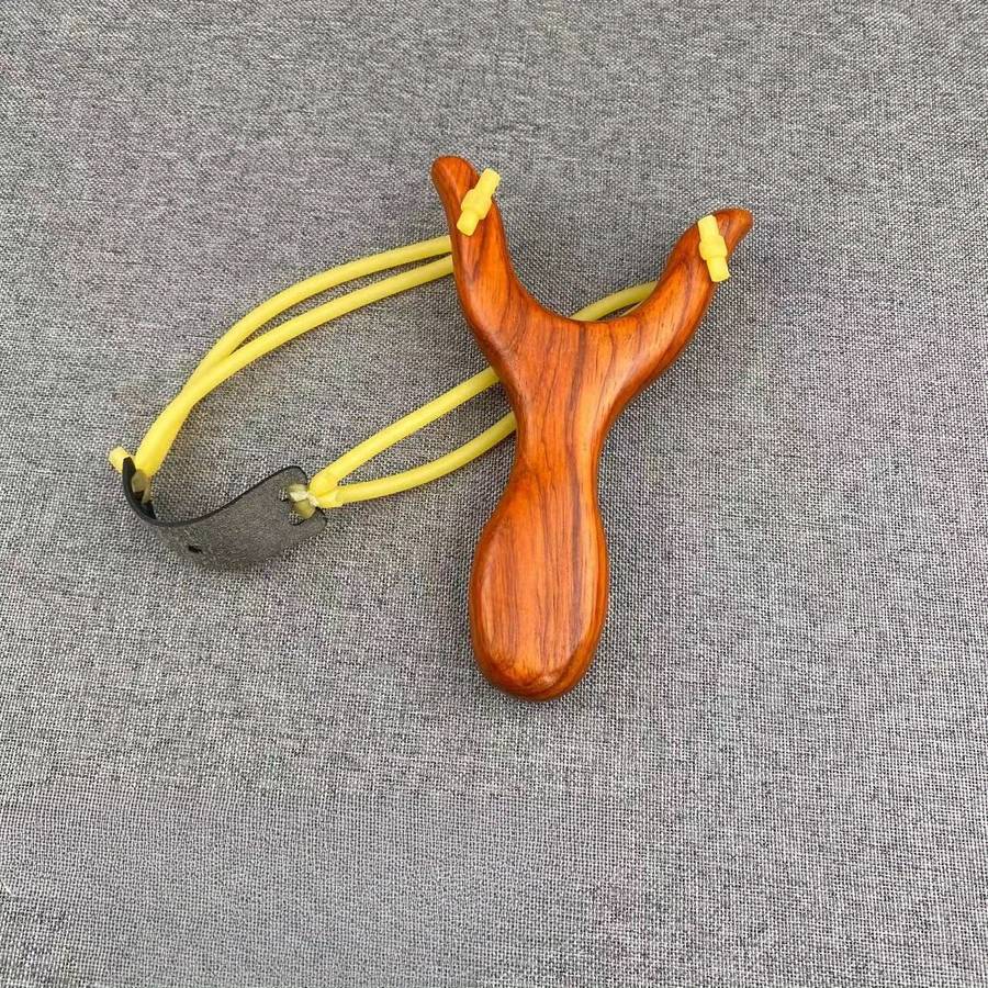 Slingshot Color Reddish Brown