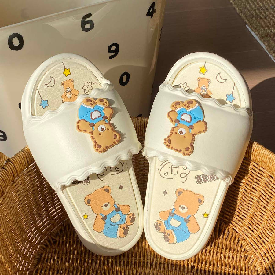 Sandals Color Yellow Size Uk 2.5 3