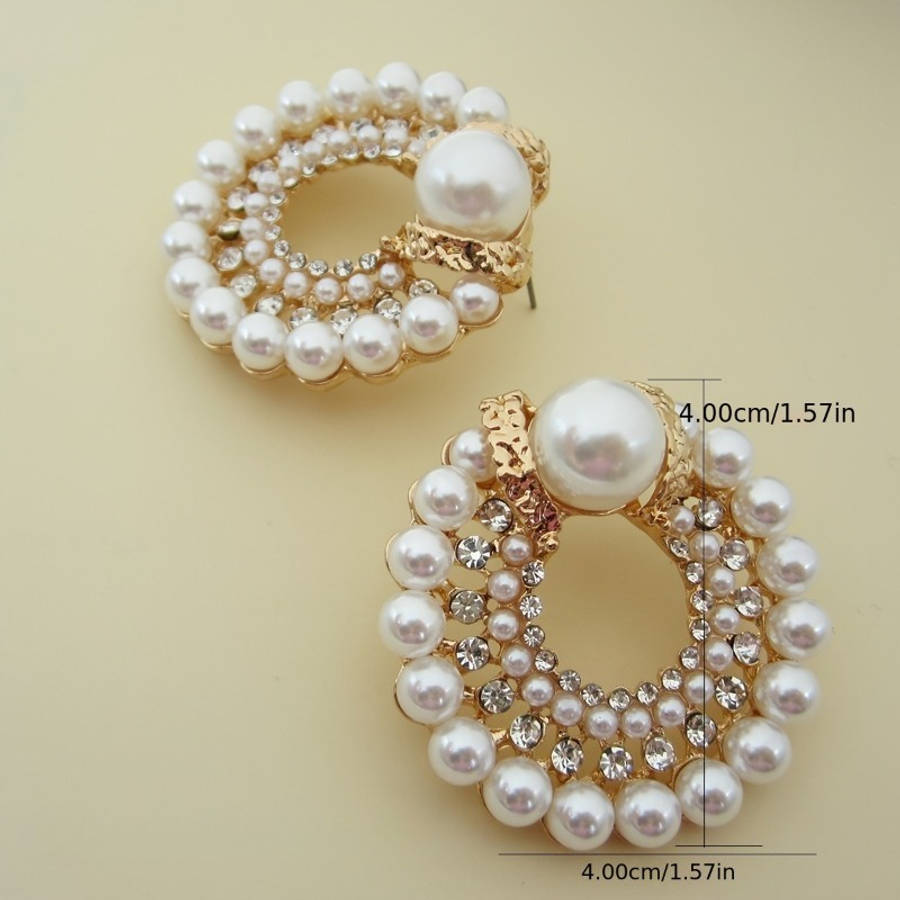 Women S Earrings Color Golden