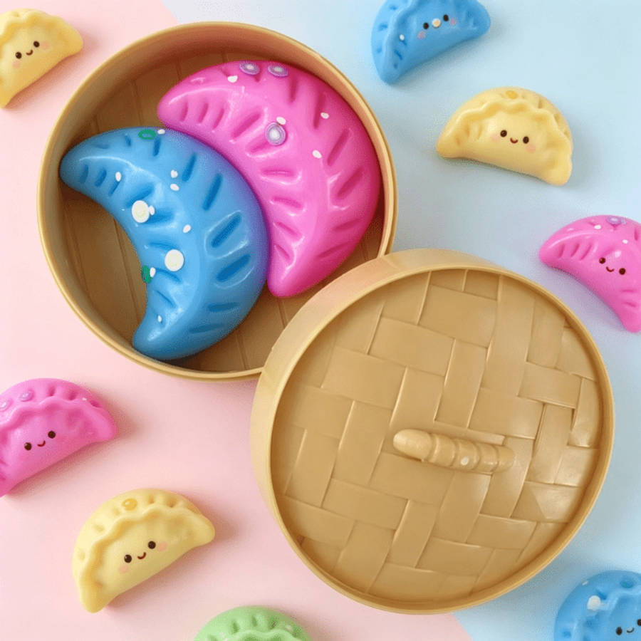 Squeezable Toys Color Random Style 2 Dumplings 1 Lid 1 Base