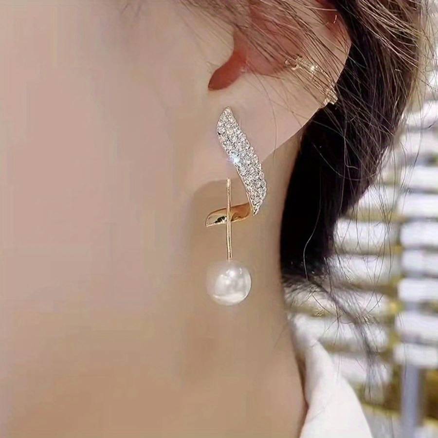 Women S Earrings Color Golden