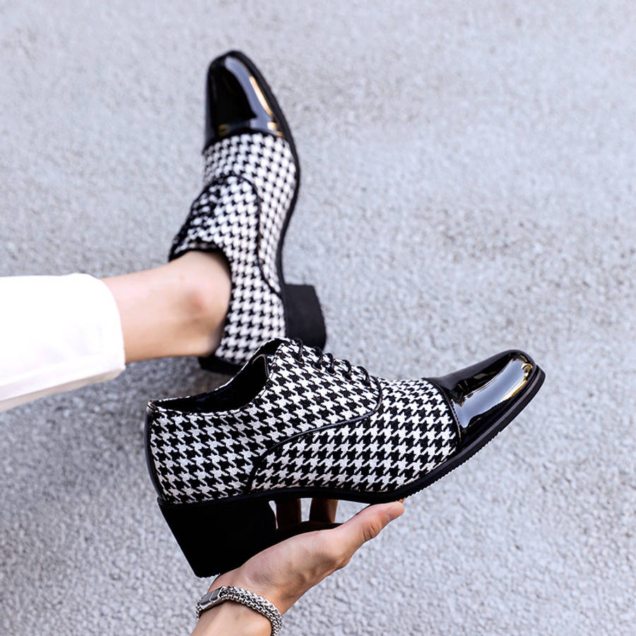 Mens Leather Shoes Color Black And White Color Sizeuk 7.5