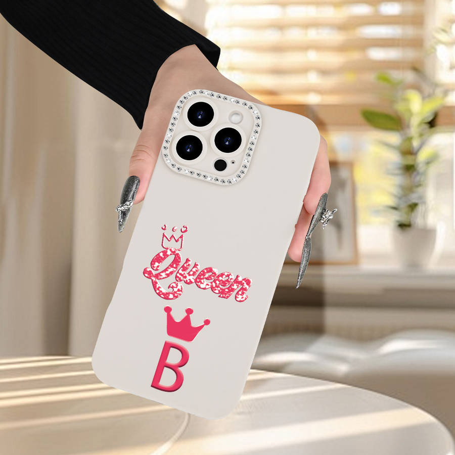 1Pc Ivory White For iPhone 16 Pro Max Letter B Print Phone Case