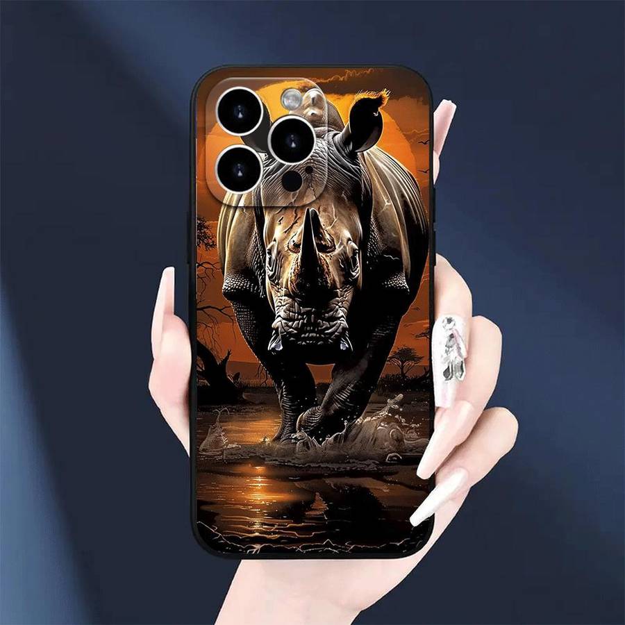 1Pc Black For iPhone 14 Pro African Animals Phone Case
