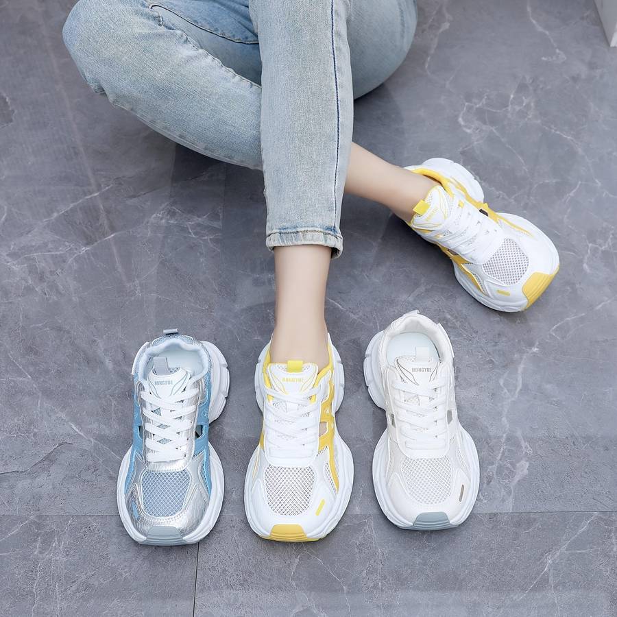Women S Sneakers Color White Sizeuk 6