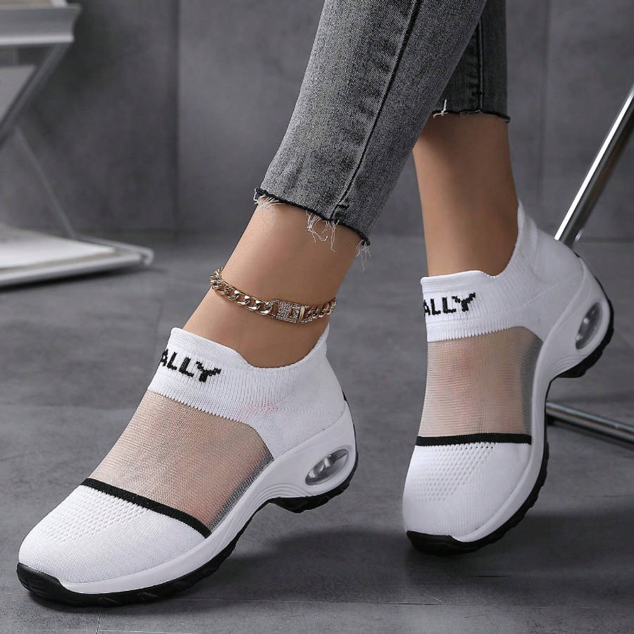 Women S Sneakers Color White Sizeuk 2