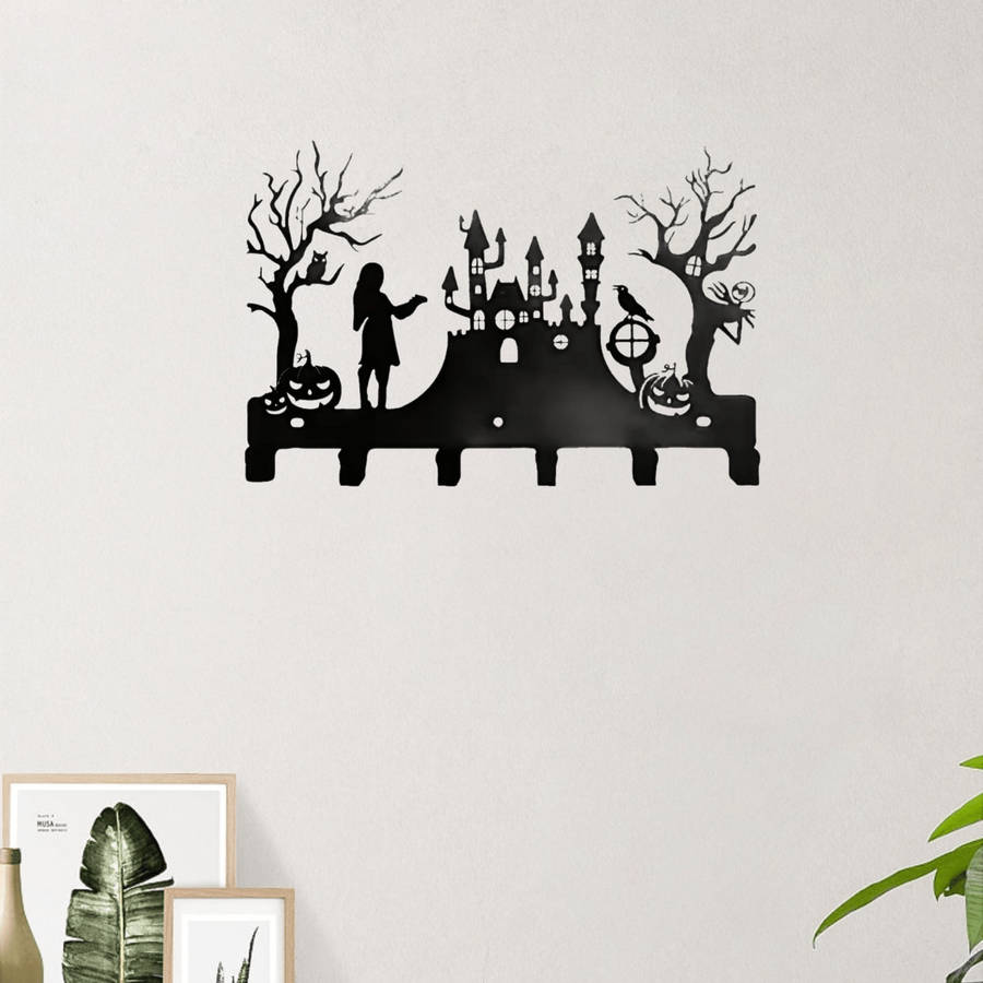 28.96cm Black Metal Wall Hook with Halloween Silhouette DesignEasy-to-Install Key Holde