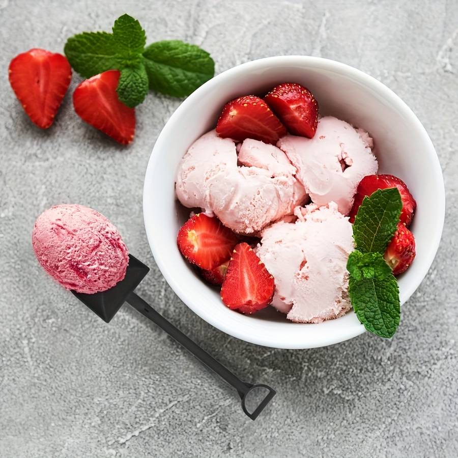 50pcs Plastic Disposable Mini Ice Cream Dessert Scoop Pudding Yogurt Scoop Spoon Shovels Suit