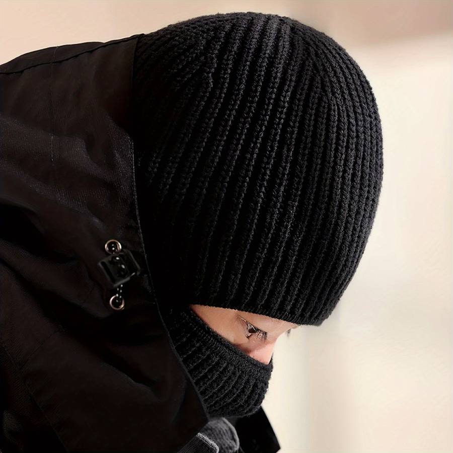 Hat Black A , Two Clothes Pull Down To Become A Mask