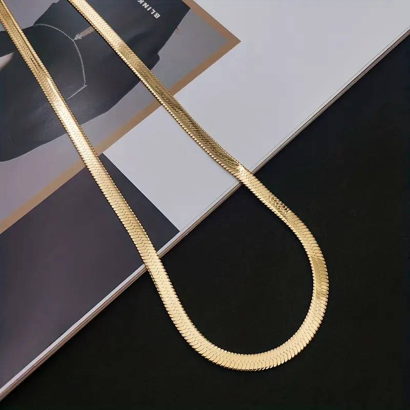 Stainless Steel Material Neutral Style Flat Collarbone Necklace