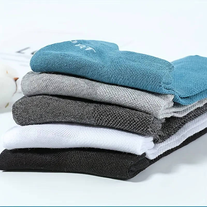 5 Pairs Of Cotton Socks For Men And Women