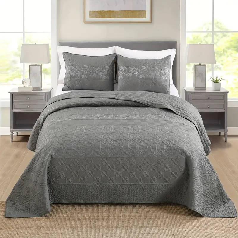 Luxury Three-Piece Bedding Set 173cm*219cm