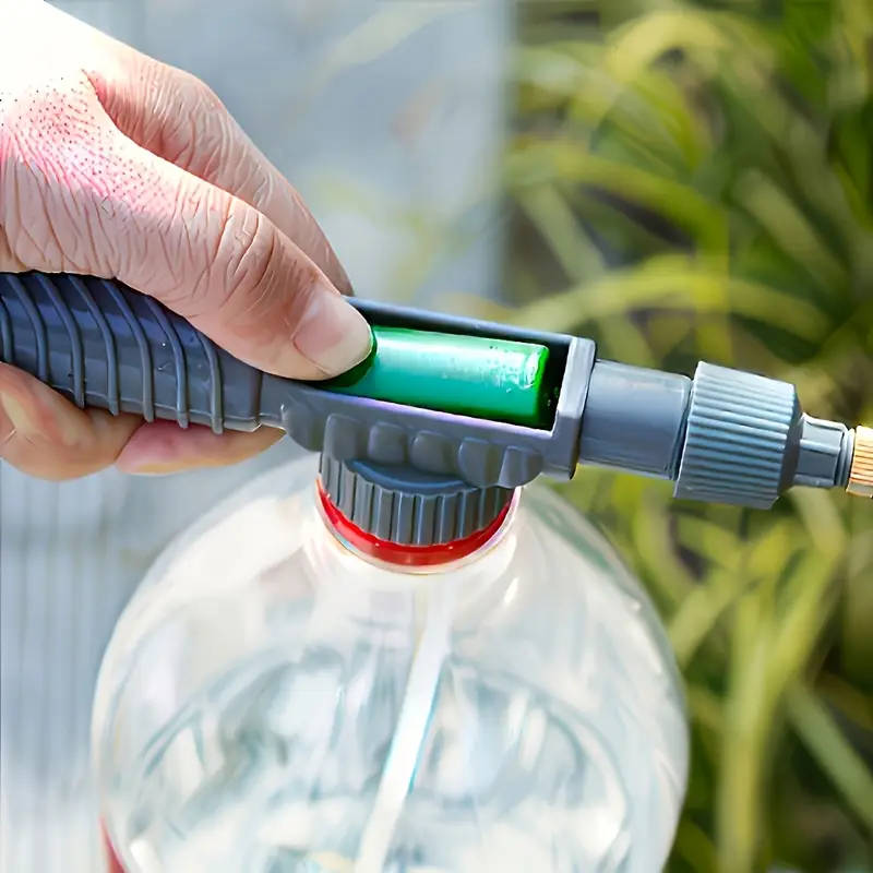 Handheld High-Pressure Sprayer with Adjustable Nozzle