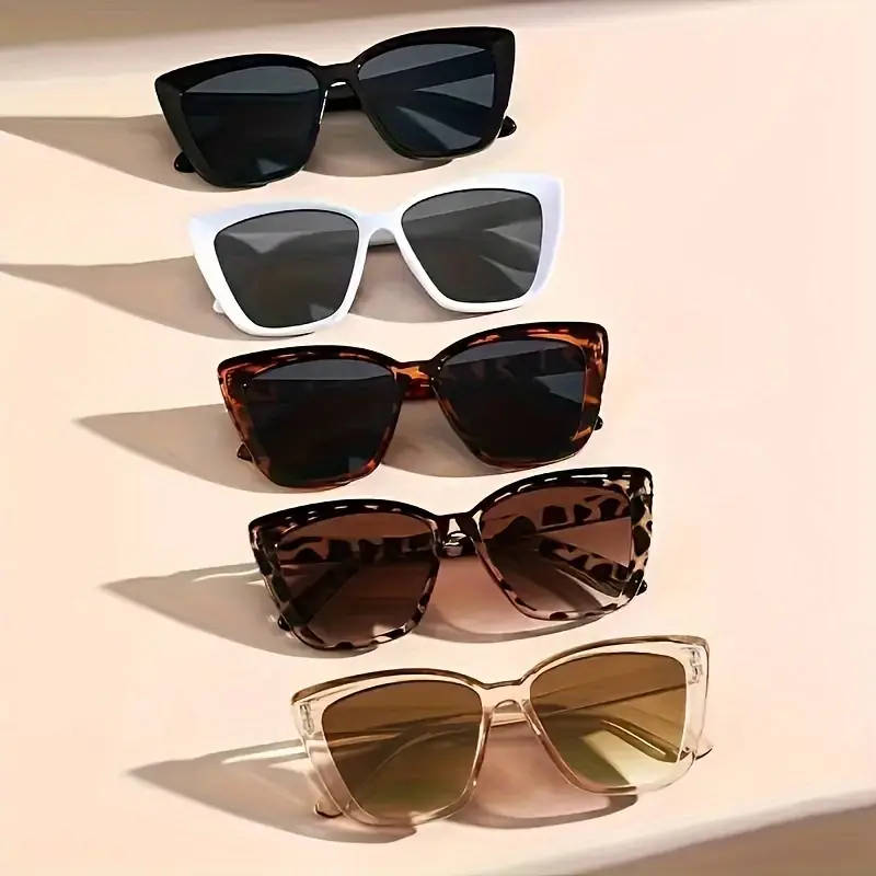 5 Piece Woman Sunglasses, Assorted Colours