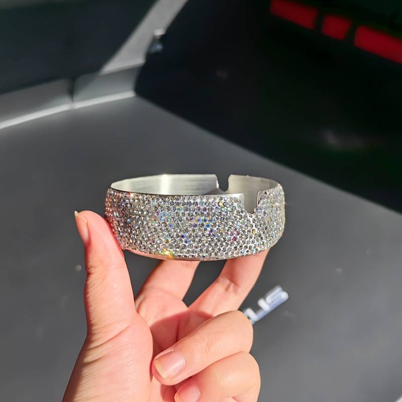 1pc Luxurious Stainless Steel Rhinestone Ashtray with Sparkling Red Blue Rims C Round Design