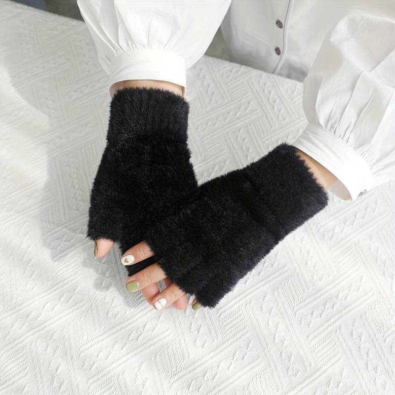 1 Pair Black Warm Gloves