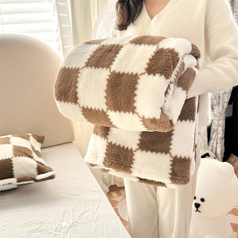 1ps Blanket Color Yellow And White size 100x150cm 39.3x59.05inch