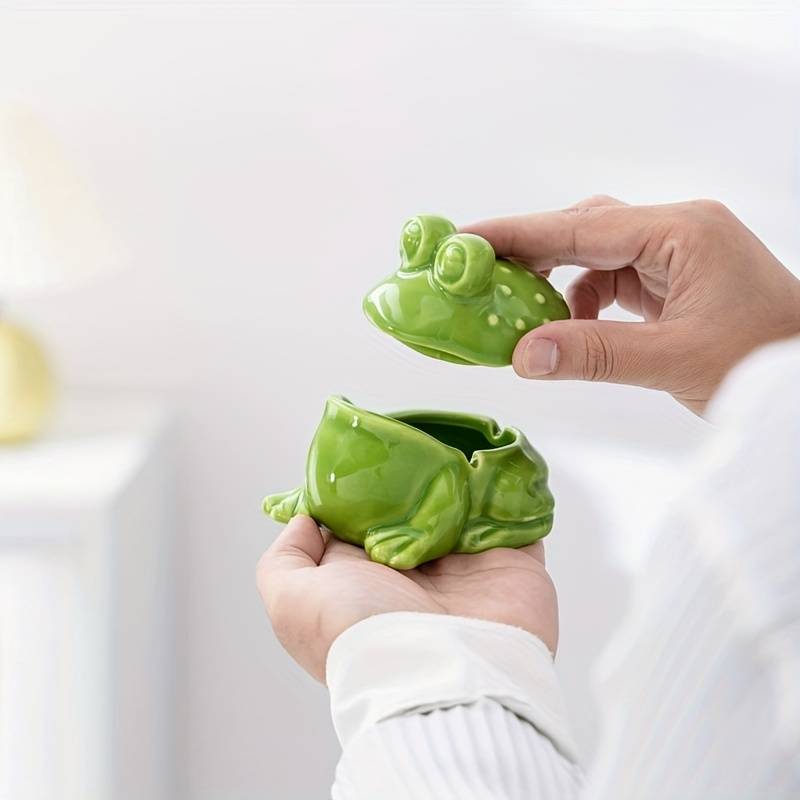 1pc Creative Frog-Shaped Ceramic Ashtray for Home Restaurant and Office Use High-end Sophistic
