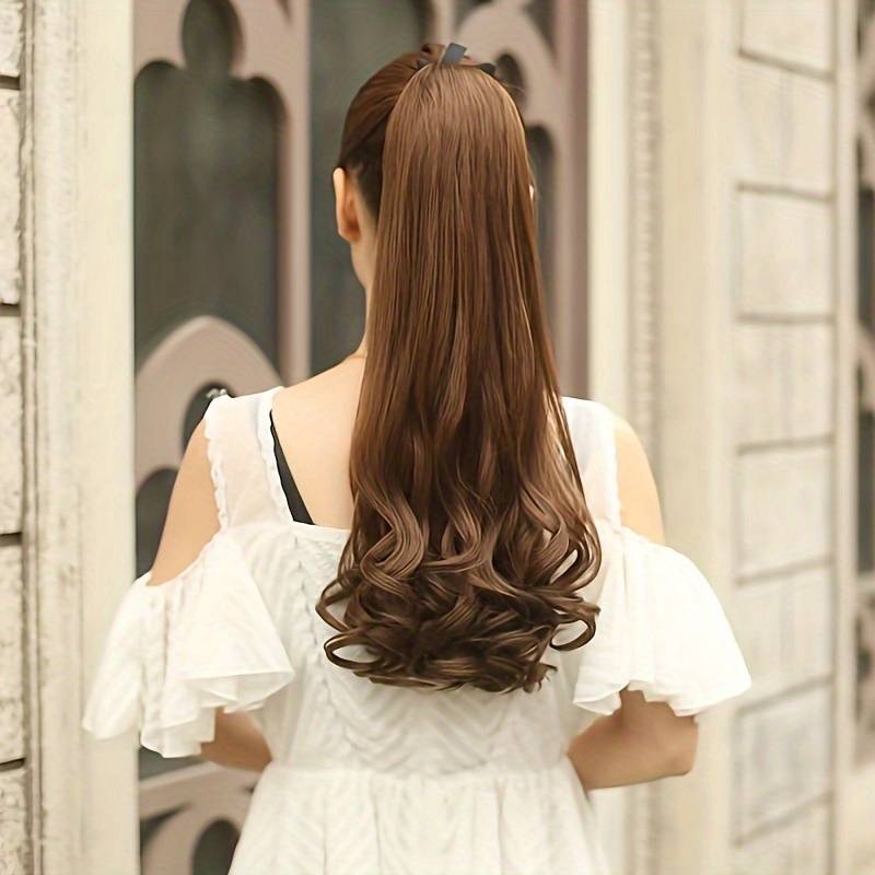 1Pc Light Brown 45.72cm Fashion Design Wig